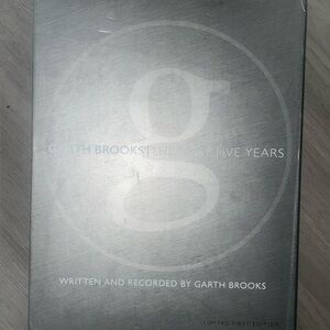 Garth Brooks Silver Box Set